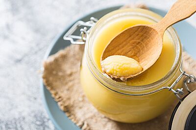 PURE DESI COW GHEE( EXTRACTED BY BILONAMETHOD)"